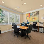 New Luxurious 1Br Apartment Heated Pool Spa & Sauna