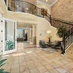 New Luxurious 1Br Apartment Heated Pool Spa & Sauna